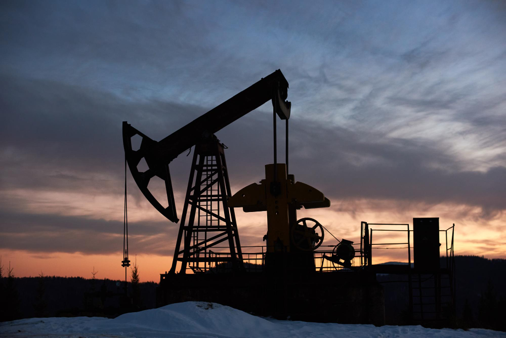 /upl/beautiful-sunset-over-oil-field-with-pump-jack.jpg