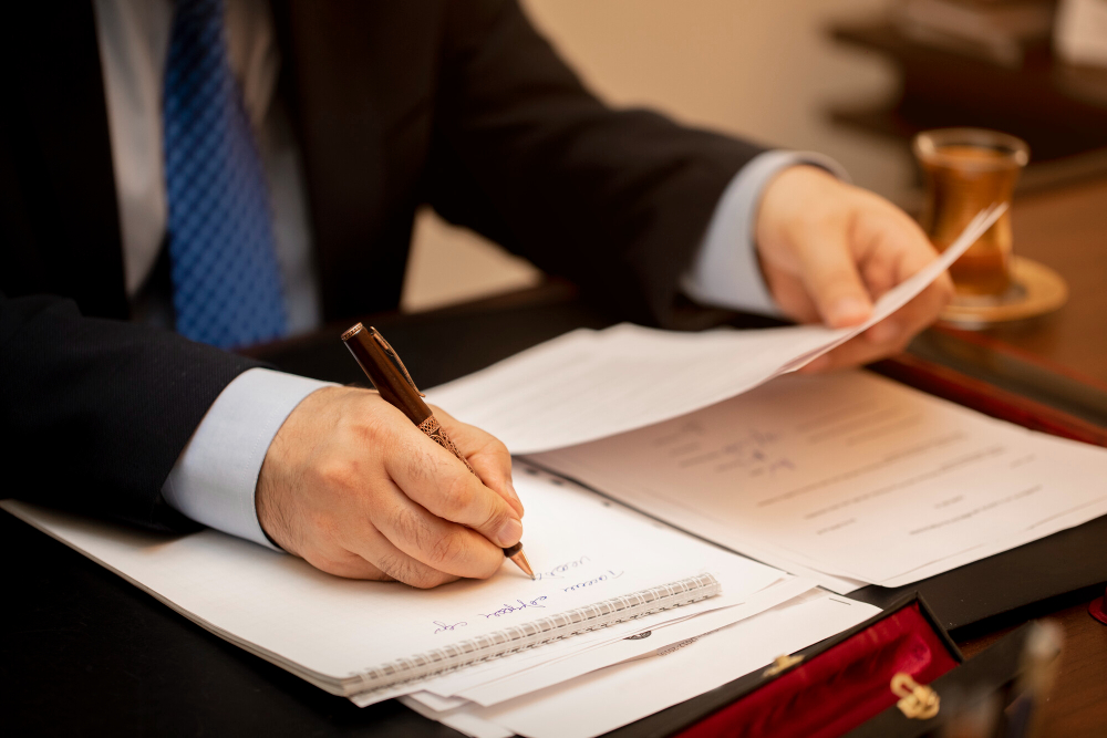 /upl/businessman-signing-important-contract-papers.jpg