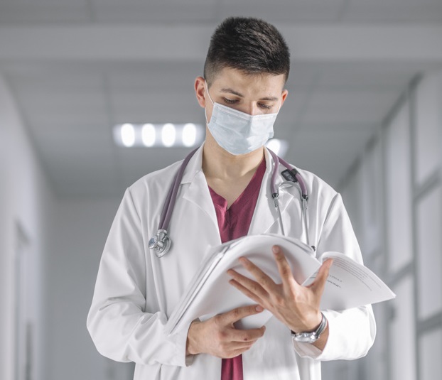 /upl/medic-man-in-mask-with-documents_23-2147763866_1.jpg