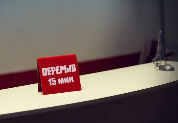 /upl/pictures/KR_2020/%D0%BA%20%D0%BD%D0%BE%D0%B2%D0%BE%D1%81%D1%82%D1%8F%D0%BC/%D0%BD%D0%BE%D0%B2%D0%BE%D1%81%D1%82%D1%8F%D0%BC/mozhno-li-est-na-rabochem-meste_10.jpg