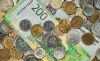 Может ли работодатель отказать работнику в выплате зарплаты наличными?